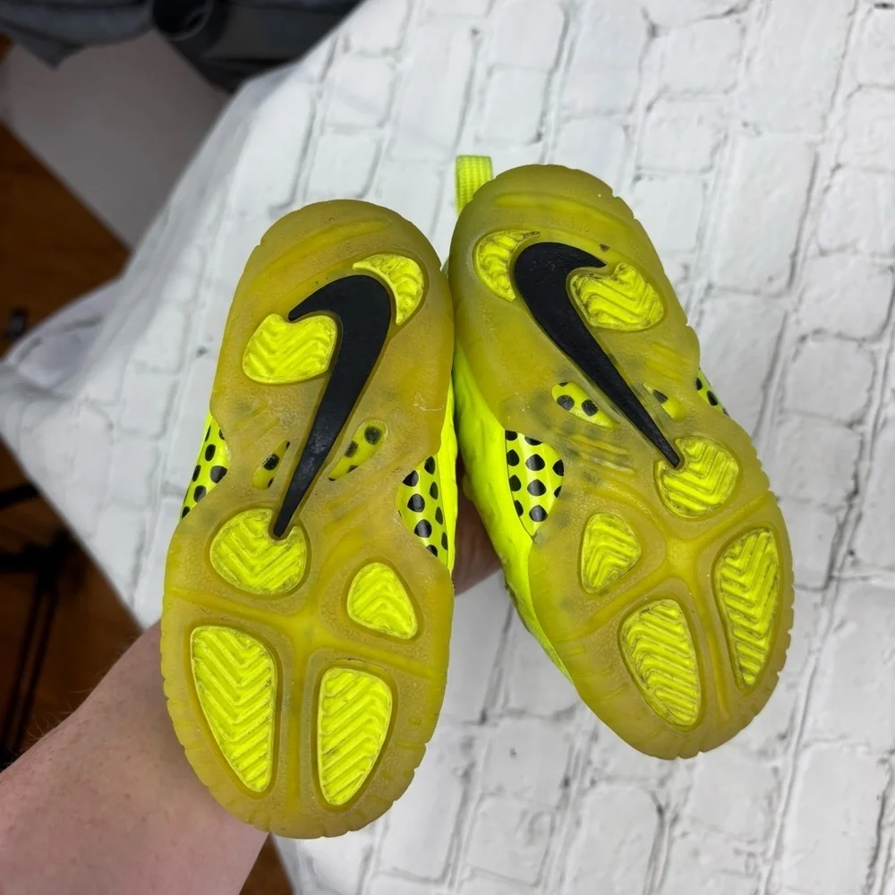 Nike Air Foamposite Little Posite Pro Volt CW1593-702 Size 6C